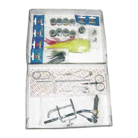 инструменти и материали за мухарски риболов