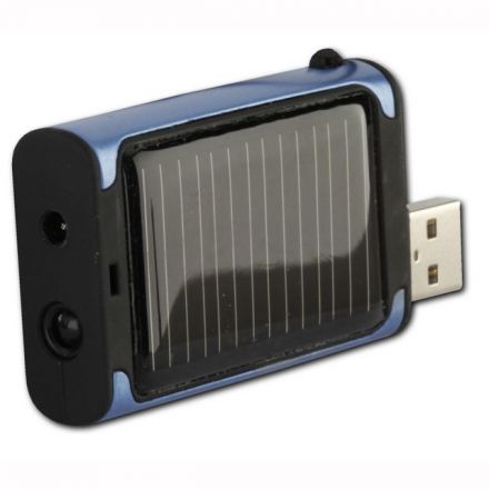 Слънчев панел/USB зарядно/фенерче POWERplus Beetle