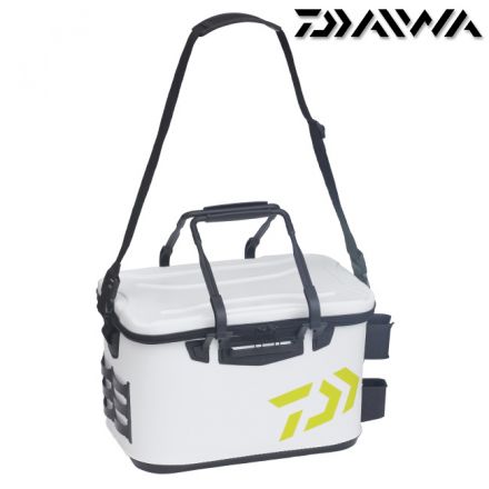 чанта Daiwa AT Tackle Bag D (A)